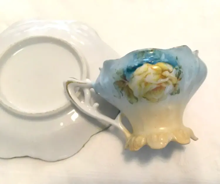 Antique Demitasse Cup & Saucer with Claw Foot – 1800s Original - Image 3