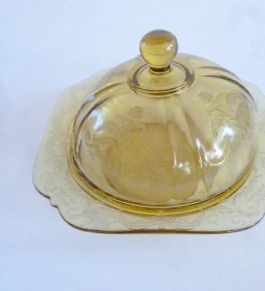 Vintage Federal Glass 2-Piece Round Butter Dish & Candy Dish Set – Beige