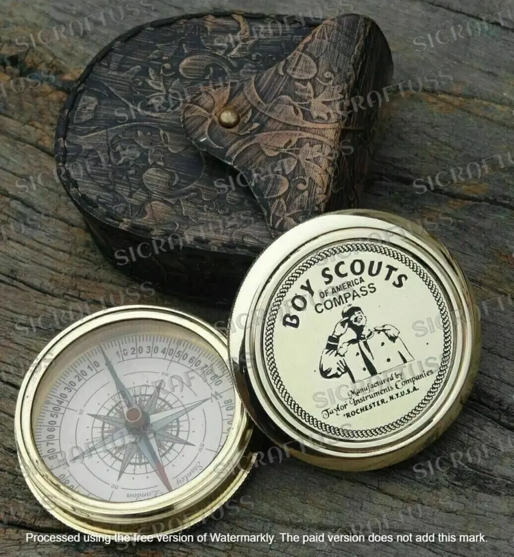 Vintage Boy Scouts of America Brass Compass by Taylor Instruments – Magnetic, Engraved, in Wooden Box - Image 3
