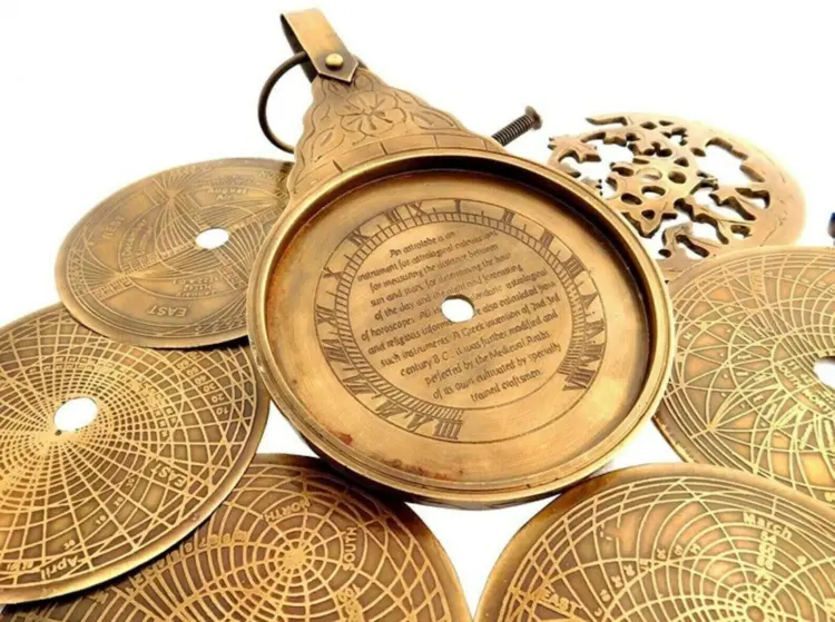 8" Antique-Style Brass Astrolabe Globe – Vintage English Maritime Navigation Decor - Image 2