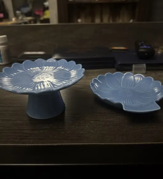 Vintage-Style Blue Floral Ceramic Glassware Set – Cupcake & Silverware Holder