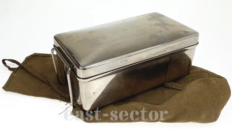 Vintage Sterilization Surgical Instruments Set in Stainless Steel Box – Czech Army Medical Tools - Image 2