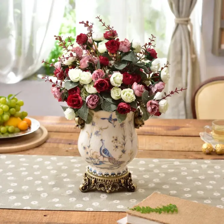 Elegant Retro Chinese Ceramic Art Vase – Home Décor Accent Piece - Image 2