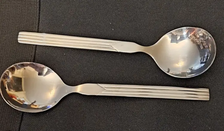 Vintage Delta Airlines AMKO Stainless Steel Soup Spoons – Catering Set of 100, New - Image 3